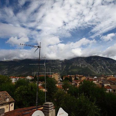 Angelino Home Sulmona Eksteriør bilde